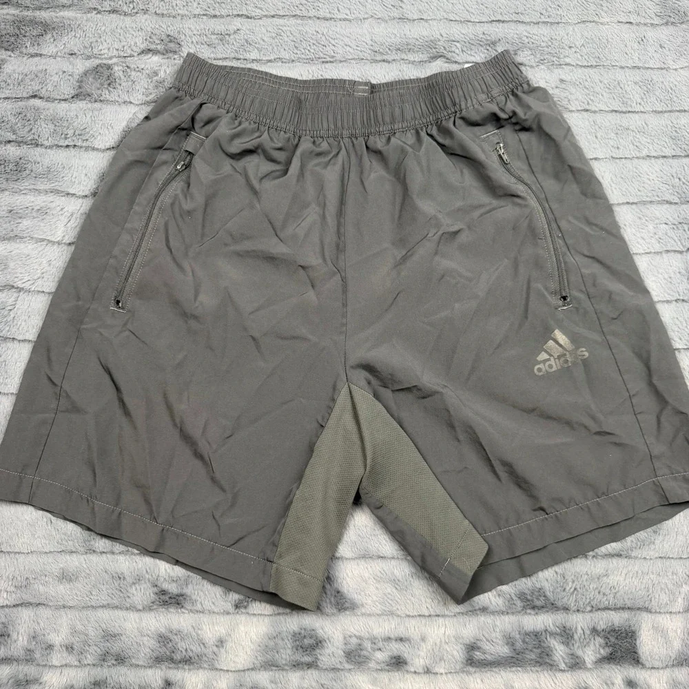 Adidas Aeroready Primegreen Mens Gray Athletic Gym Training Shorts Size M 12108